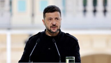 Ζελένσκι-σε-Πούτιν:-«Να-συμφωνήσεις-σε-εκεχειρία-από-τη-Δευτέρα»-–-«Οι-διαπραγματεύσεις-θα-γίνουν-βάσει-της-κατάστασης-στο-πεδίο»-λέει-το-Κρεμλίνο