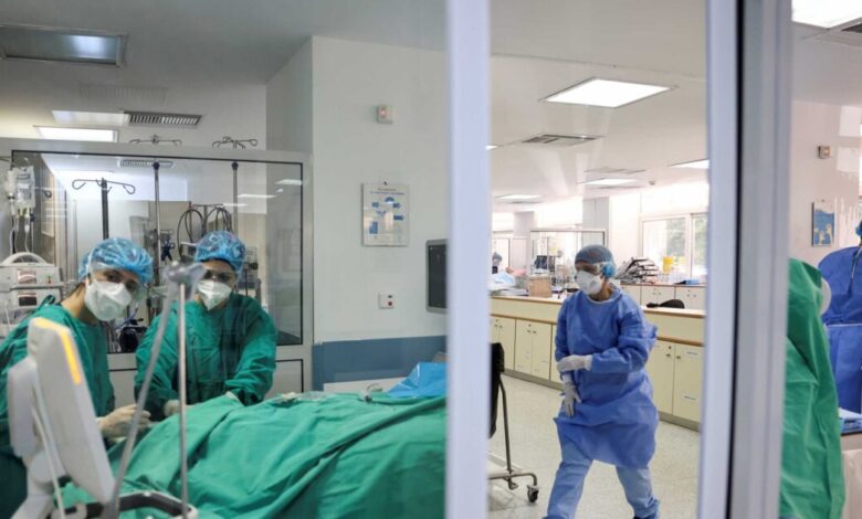 Παγκόσμια-ημέρα-νοσηλευτών:-Οι-αφανείς-ήρωες-που-παλεύουν-και-με-τις-πληγές-του-συστήματος-–-«Χωρίς-εμάς-δεν-υπάρχει-ΕΣΥ»