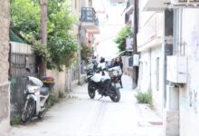 Φονικό-στη-Λάρισα:-52χρονη-νεκρή-από-μαχαιριές-–-Συνελήφθη-ο-γιος-της