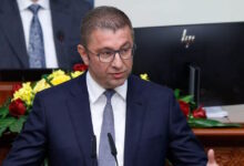 Βόρεια-Μακεδονία:-Το-αλβανικό-κόμμα-του-υπουργού-Υγείας-αποχωρεί-από-την-κυβέρνηση
