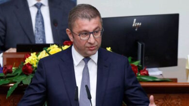 Βόρεια-Μακεδονία:-Το-αλβανικό-κόμμα-του-υπουργού-Υγείας-αποχωρεί-από-την-κυβέρνηση
