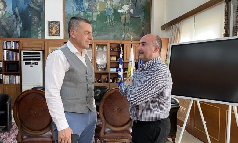 Γόνιμη-συνάντηση-Περιφερειάρχη-Θεσσαλίας-–-Δημάρχου-Τρικκαίων