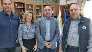 Συνάντηση-Σακκά-με-κοινωνικούς-λειτουργούς-Θεσσαλίας-για-τα-προβλήματα-του-κλάδου
