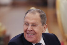 Ο-Λαβρόφ-θα-ηγηθεί-της-ρωσικής-αντιπροσωπείας-στην-Τουρκία-για-τις-ειρηνευτικές-συνομιλίες-με-την-Ουκρανία,-λένε-διεθνή-ΜΜΕ
