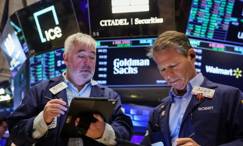 wall-street:-Οι-ευρωπαϊκές-μετοχές-κλείνουν-ελαφρώς-υψηλότερα