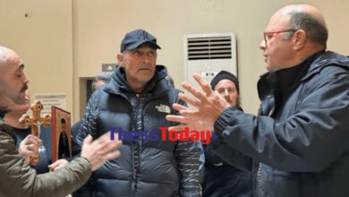 Θεσσαλονίκη:-Χαμός-σε-εκδήλωση-με-ομιλητή-τον-καλλιτέχνη-Χριστόφορο-Κατσαδιώτη-–-«Τα-έργα-σου-εξυβρίζουν-την-Παναγία»