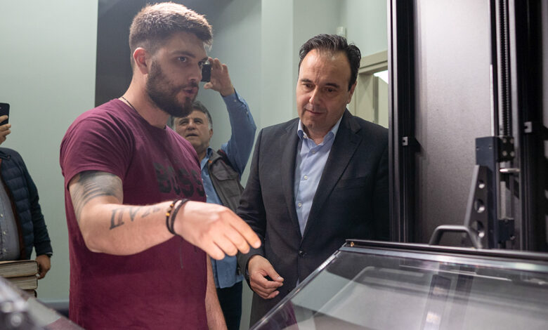 Εγκαινιάστηκε-το-νέο-Κτηματολόγιο-Τρικάλων-από-Παπαστεργίου-και-Μπουκώρο