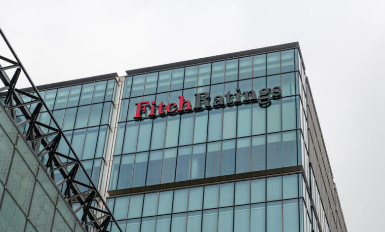 Η-fitch-αναθεωρεί-τις-προοπτικές-της-Ελλάδας-σε-θετικές-–-Επιβεβαιώνει-την-αξιολόγηση-bbb-
