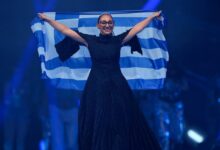 Τελικός-eurovision-2025:-Τι-ώρα-ξεκινάει-ο-διαγωνισμός,-πότε-εμφανίζεται-η-klavdia,-πώς-ψηφίζουμε-–-Όλα-όσα-πρέπει-να-γνωρίζετε