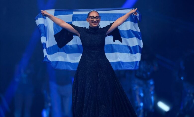 Τελικός-eurovision-2025:-Τι-ώρα-ξεκινάει-ο-διαγωνισμός,-πότε-εμφανίζεται-η-klavdia,-πώς-ψηφίζουμε-–-Όλα-όσα-πρέπει-να-γνωρίζετε