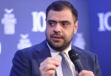 briefing-Παύλου-Μαρινάκη-σε-πολίτες:-Οι-εκλογές-το-2027,-το-final-four-και-το-whatsapp