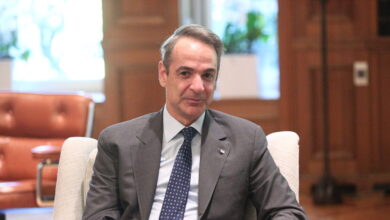 Μητσοτάκης:-Τα-Πανεπιστήμια-ανήκουν-στους-φοιτητές-και-καθηγητές-και-όχι-σε-μειοψηφίες-που-«μασκαρεύουν»-τις-εγκληματικές-τους-πράξεις-με-ιδεοληψίες