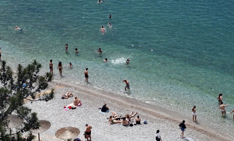 Κοινωνικός-Τουρισμός-2025:-Πότε-βγαίνουν-τα-αποτελέσματα-και-πώς-καθορίζονται-τα-ποσά