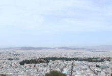 Καιρός-σήμερα:-Τοπικές-βροχές-σε-Ήπειρο-και-Ιόνιο-–-Ηλιοφάνεια-και-29-βαθμοί-στην-Αττική