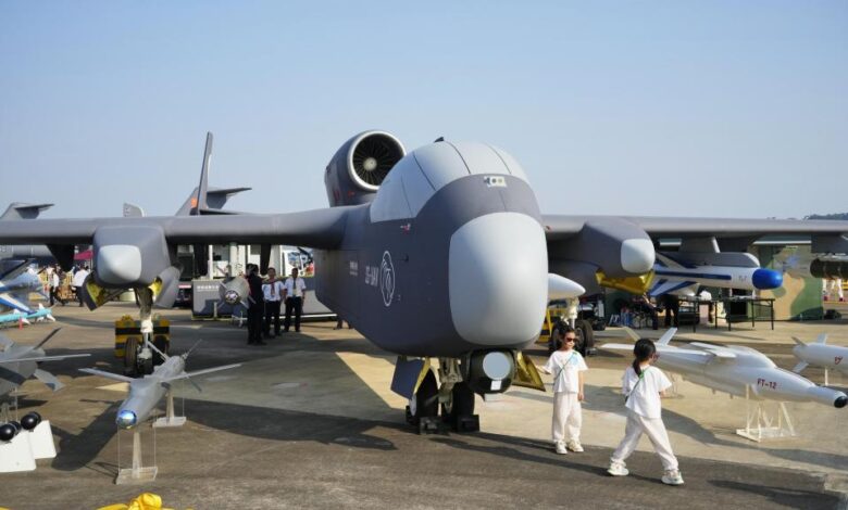 Μεγα-drone-ικανό-να-εξαπολύσει-ταυτόχρονα-δεκάδες-drones-καμικάζι-θα-δοκιμάσει-η-Κίνα