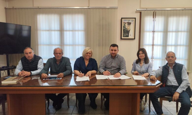 Έργα-αγροτικής-οδοποιίας-6-χλμ.-στον-Δήμο-Μετεώρων-–-Υπογραφή-από-τον-Δήμαρχο-Λευτέρη-Αβραμόπουλο