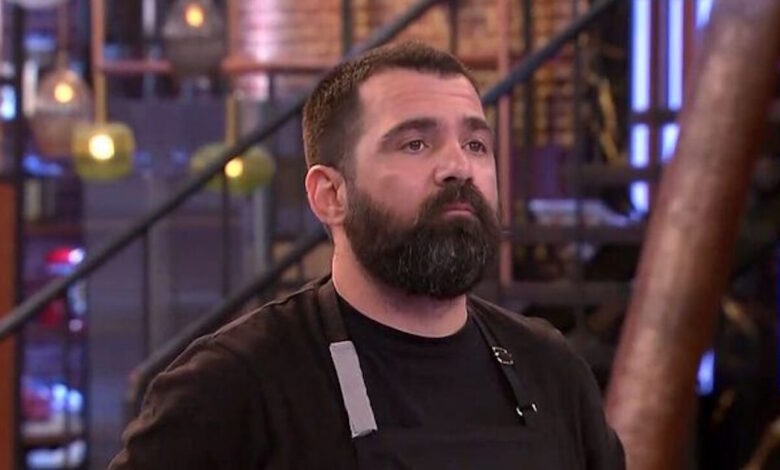 masterchef:-Ο-Νίκος-φόρεσε-τη-μαύρη-ποδιά-και-«βγήκε»-υποψήφιος-προς-αποχώρηση-–-Σαρώνει-ο-Νέστορας