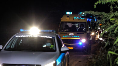 Γλυκά-Νερά:-Ανήλικοι-ξυλοκόπησαν-άγρια-50χρονο-και-τον-έστειλαν-στη-ΜΕΘ-–-«Έβγαιναν-αίματα-από-το-κεφάλι-του»