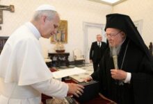 Στην-Κωνσταντινούπολη-η-επόμενη-συνάντηση-του-Πάπα-Λέοντα-ΙΔ΄-με-τον-Βαρθολομαίο