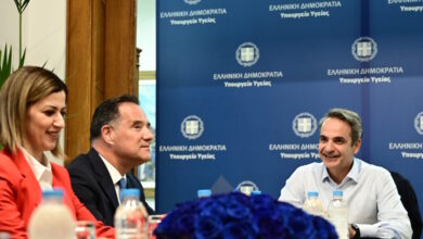 Δωρεάν-τηλεφωνικό-αριθμό-1566-για-τους-πολίτες-ανακοίνωσε-ο-Κυριάκος-Μητσοτάκης-μετά-την-επίσκεψη-στο-Υπουργείο-Υγείας