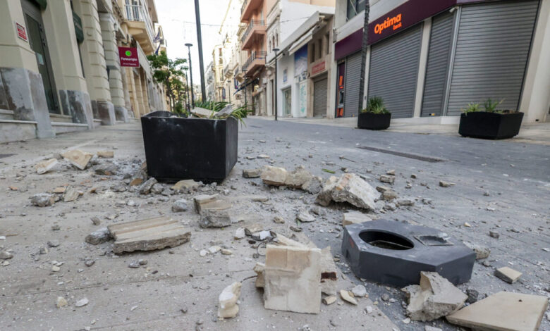 Κρήτη:-Μετακινήθηκαν-εκθέματα-στο-Αρχαιολογικό-Μουσείο-Ηρακλείου-από-τον-σεισμό-των-6,1-Ρίχτερ
