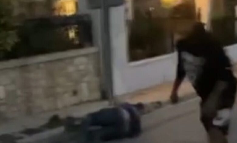 Γλυκά-Νερά:-Προφυλακίστηκε-ο-17χρονος-για-τον-ξυλοδαρμό-του-48χρονου-–-Υποστήριξε-ότι-το-θύμα-τον-έβρισε-χυδαία