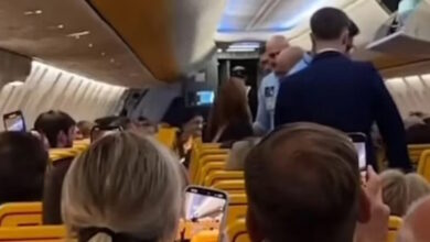 Χάος-σε-αεροσκάφος-της-ryanair:-Μεθυσμένη-επιβάτιδα-υποχρέωσε-τους-πιλότους-σε-αλλαγή-πορείας