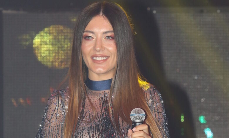 Τάνια-Καρρά:-«Το-τραγούδι-”Για-αυτό-σταμάτησέ-με”-είχε-ηχογραφηθεί-όταν-έγινε-το-δυστύχημα-του-Παντελή-Παντελίδη»