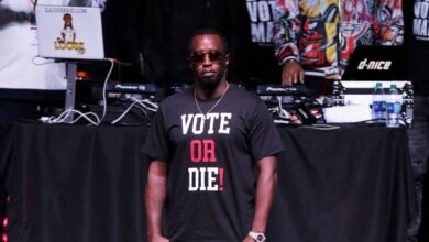 sean-«diddy»-combs:-Εν-μέσω-δίκης,-οι-δίδυμες-κόρες-του-φόρεσαν-τη-τήβεννο-και-γιόρτασαν-το-απολυτήριό-τους