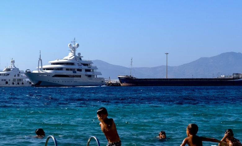 Κοινωνικός-Τουρισμός-ΔΥΠΑ-2025:-Πότε-βγαίνουν-τα-αποτελέσματα,-πώς-καθορίζονται-τα-ποσά