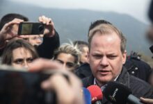 Τέμπη:-Με-“μοντέλο-Τριαντόπουλου”-η-παραπομπή-του-πρώην-υπουργού-Κώστα-Καραμανλή