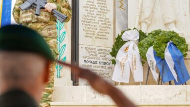 ΓΕΕΘΑ:-Συγκίνηση-στο-ετήσιο-μνημόσυνο-πεσόντων-Ιερολοχιτών-και-Καταδρομέων-παρουσία-Στρατηγού-Χούπη