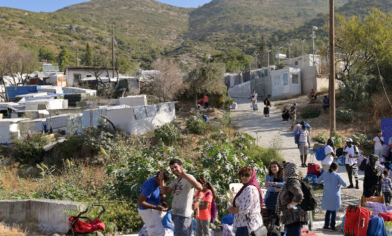 Νέο-δόγμα-στο-μεταναστευτικό-–-Το-πλαίσιο-για-απελάσεις-και-αντικίνητρα-για-την-παραμονή-παράνομων-μεταναστών-στην-Ελλάδα