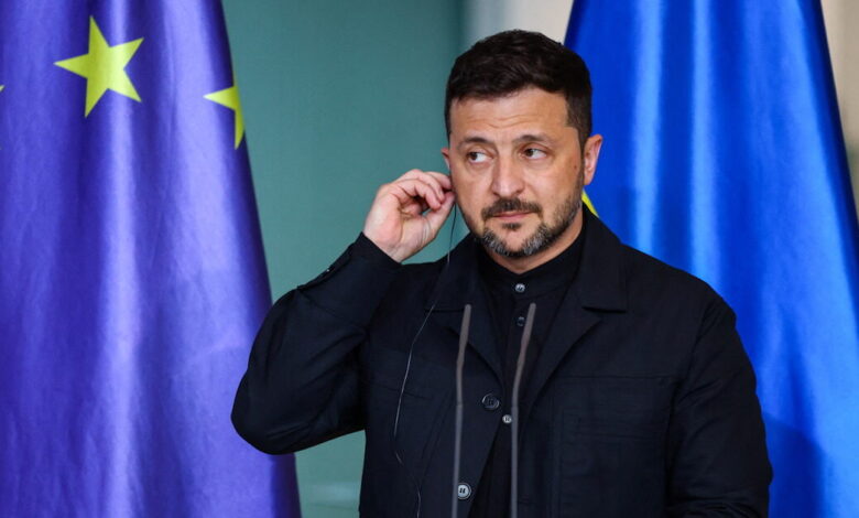 Ο-Ζελένσκι-κατηγορεί-τη-Ρωσία-πως-υπονομεύει-τις-συνομιλίες-της-Κωνσταντινούπολης-πριν-καν-ξεκινήσουν-και-η-Μόσχα-απορρίπτει-απλή-κατάπαυση-του-πυρός