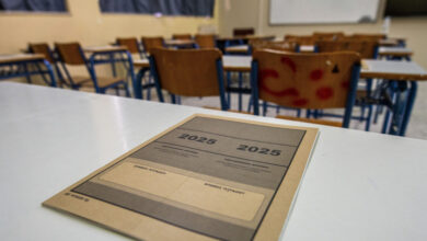 Πανελλήνιες-2025:-Πρεμιέρα-των-εξετάσεων-για-τα-ΕΠΑΛ-με-το-μάθημα-των-Νέων-Ελληνικών