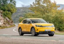 ford:-Περισσότερος-εξοπλισμός-με-τις-νέες-εκδόσεις-των-ηλεκτρικών-explorer-και-capri