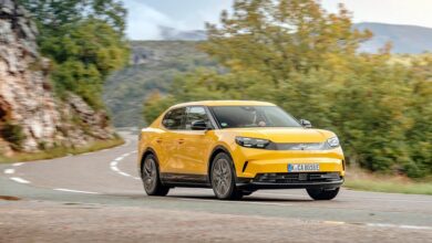 ford:-Περισσότερος-εξοπλισμός-με-τις-νέες-εκδόσεις-των-ηλεκτρικών-explorer-και-capri