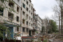 Ουκρανία:-Δύο-νεκροί-ανάμεσά-τους-και-ένα-κοριτσάκι-9-ετών-από-ρωσικές-επιδρομές-σε-Χερσώνα-και-Ζαπορίζια