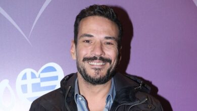 Κώστας-Τσουρός:-Κι-εγώ-έχω-τα-τραύματά-μου-από-τους-γονείς-μου,-που-με-ακολουθούν-μέχρι-και-τώρα
