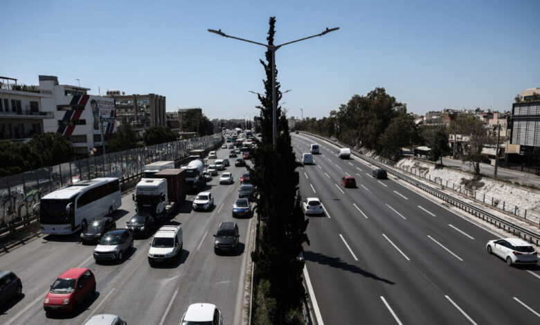 Νέος-ΚΟΚ:-Βαριές-ποινές-και-τσουχτερά-πρόστιμα-–-Για-ποιες-παραβάσεις-αφαιρείται-το-δίπλωμα-οδήγησης