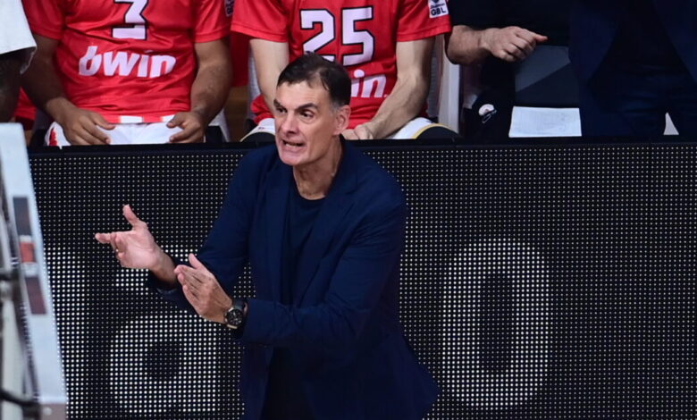 Μπαρτζώκας-μετά-το-Ολυμπιακός-–-Παναθηναϊκός:-«Μεγάλο-λάθος-τα-υβριστικά-συνθήματα-στον-Γιαννακόπουλο,-στο-ΟΑΚΑ-βρίζουν-τη-συγχωρεμένη-τη-μάνα-μου»