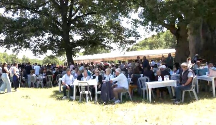 Με-εδέσματα-προβατίνας-πλαισιώθηκε-το-27ο-Αντάμωμα-Χασίων-(βίντεο)