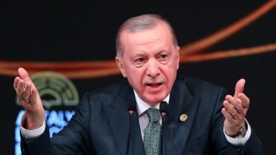Ερντογάν:-Θέλω-να-συναντηθούν-Πούτιν-και-Ζελένσκι-στην-Κωνσταντινούπολη,-παρουσία-και-του-Τραμπ