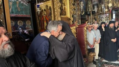 Αντώνης-Σαμαράς-από-το-Άγιο-Όρος:-«Πολλοί-ρωτούν-αν-κάνω-κόμμα-και-θα-συνεχίσουν-να-ρωτάνε»