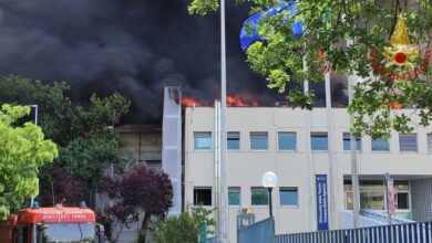 Ιταλία:-Φωτιά-στο-πανεπιστήμιο-του-Βιτέρμπο-–-Κατέρρευσε-μέρος-του-κτιρίου