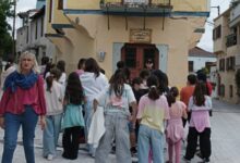 Ξενάγηση-στο-Βαρούσι-για-τους-μαθητές-του-4ου-Δημοτικού-Σχολείου-Τρικάλων