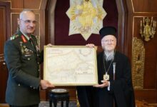 Η-αντίδραση-των-Τούρκων-για-το-δώρο-του-αρχηγού-ΓΕΕΘΑ-στον-Πατριάρχη-Βαρθολομαίο