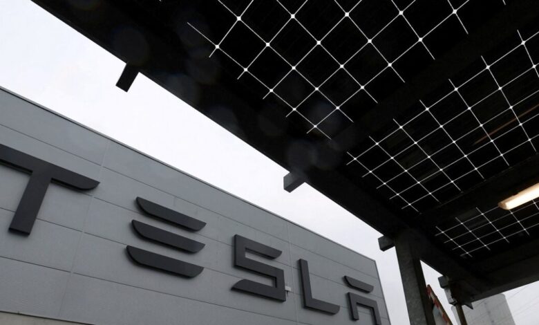 «Κατρακυλά»-η-μετοχή-της-tesla-μετά-την-σύγκρουση-Έλον-Μασκ-και-Ντόναλντ-Τραμπ
