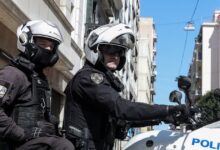 Αχαρνές:-Αστυνομική-επιχείρηση-για-ρευματοκλοπές-και-παραβάσεις-του-ΚΟΚ-–-14-συλλήψεις,-βρήκαν-τούνελ-διαφυγής