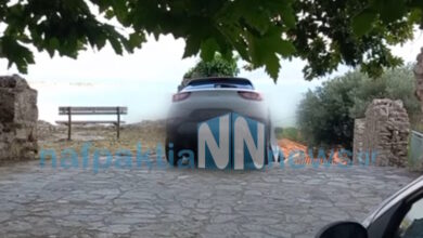 Ναύπακτος:-Το-gps-έστειλε-τουρίστα-οδηγό-σε-σκάλες-και-τις-κατέβηκε-με-το-αυτοκίνητο